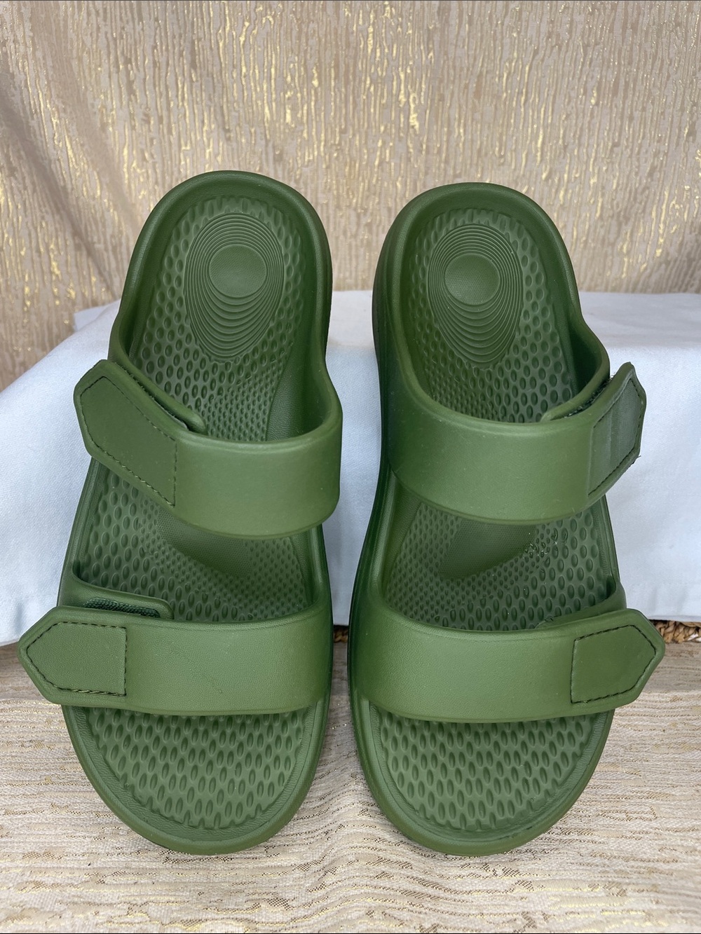 Revitalign Power Bridge Olive Green Adjustable Dual-Strap Slide Sandals Sz 6
